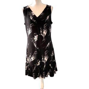 WHBM Classic Sleeveless Black & White Floral Ruffle Hem V-Neck Dress Size Medium